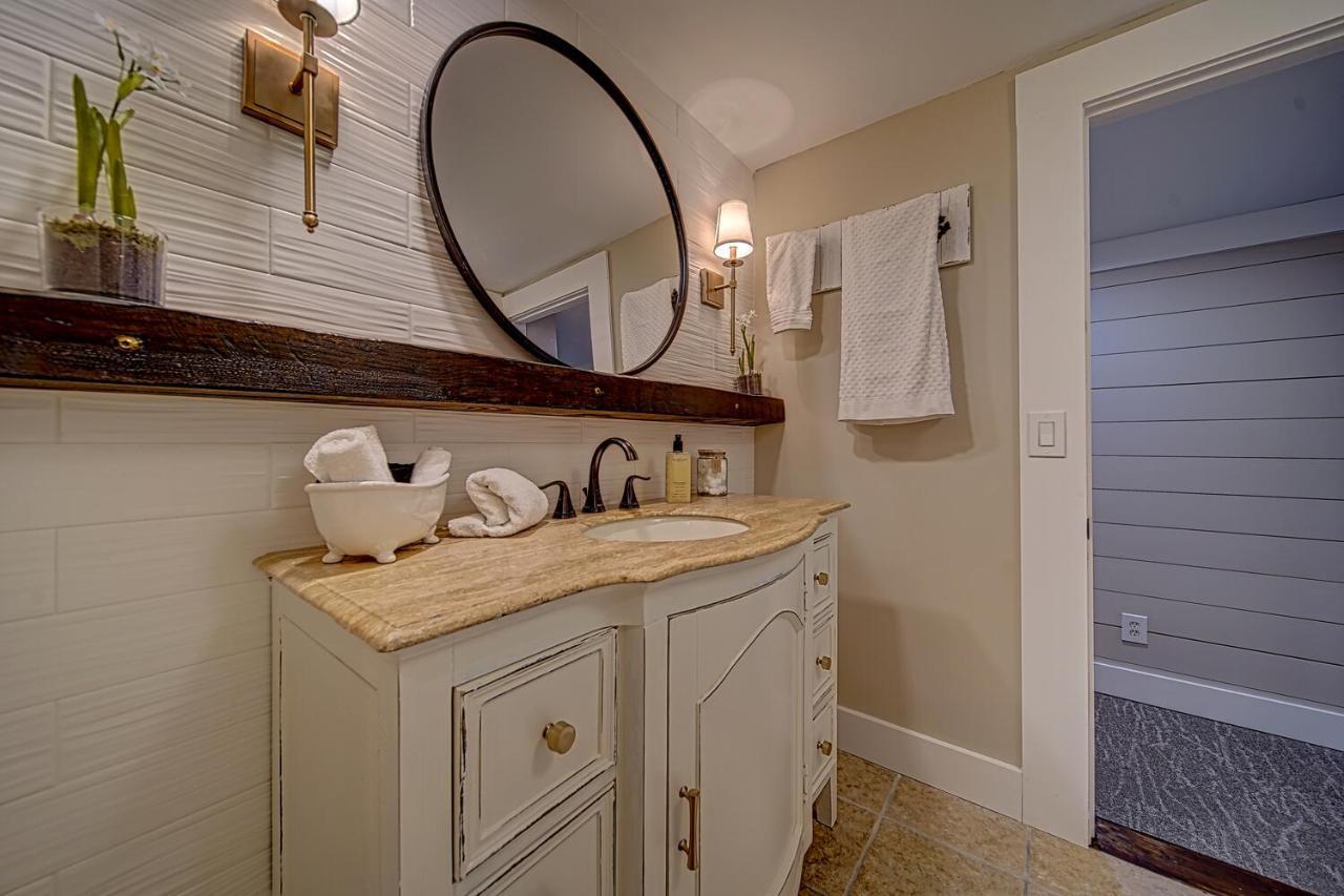 Apartamento Town Square Retreat Blairsville Exterior foto
